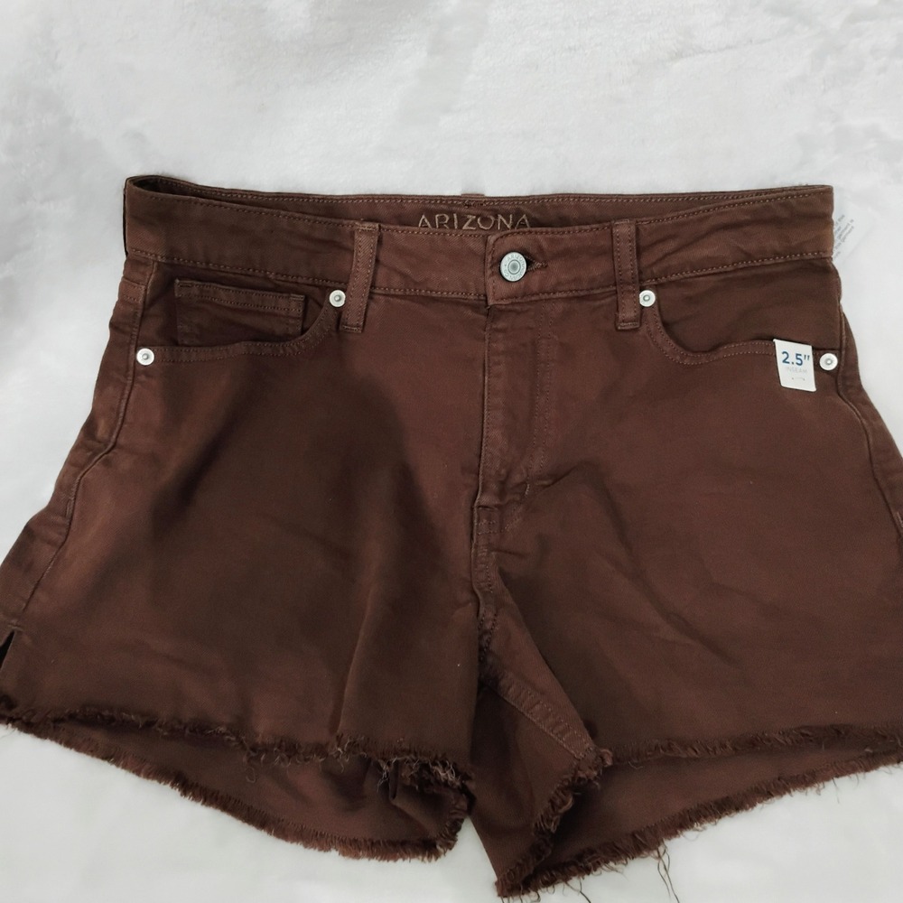 Arizona Juniors 11 Brown High Rise Denim Shorts Frayed Hem 2.5 Inseam New W